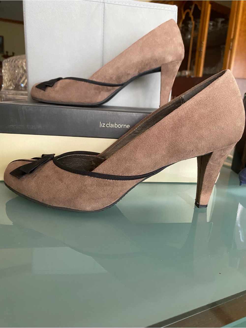 Liz Claiborne Taupe Suede Heels with Black Trim and Bow